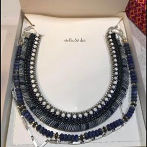 Versatile Statement Necklace